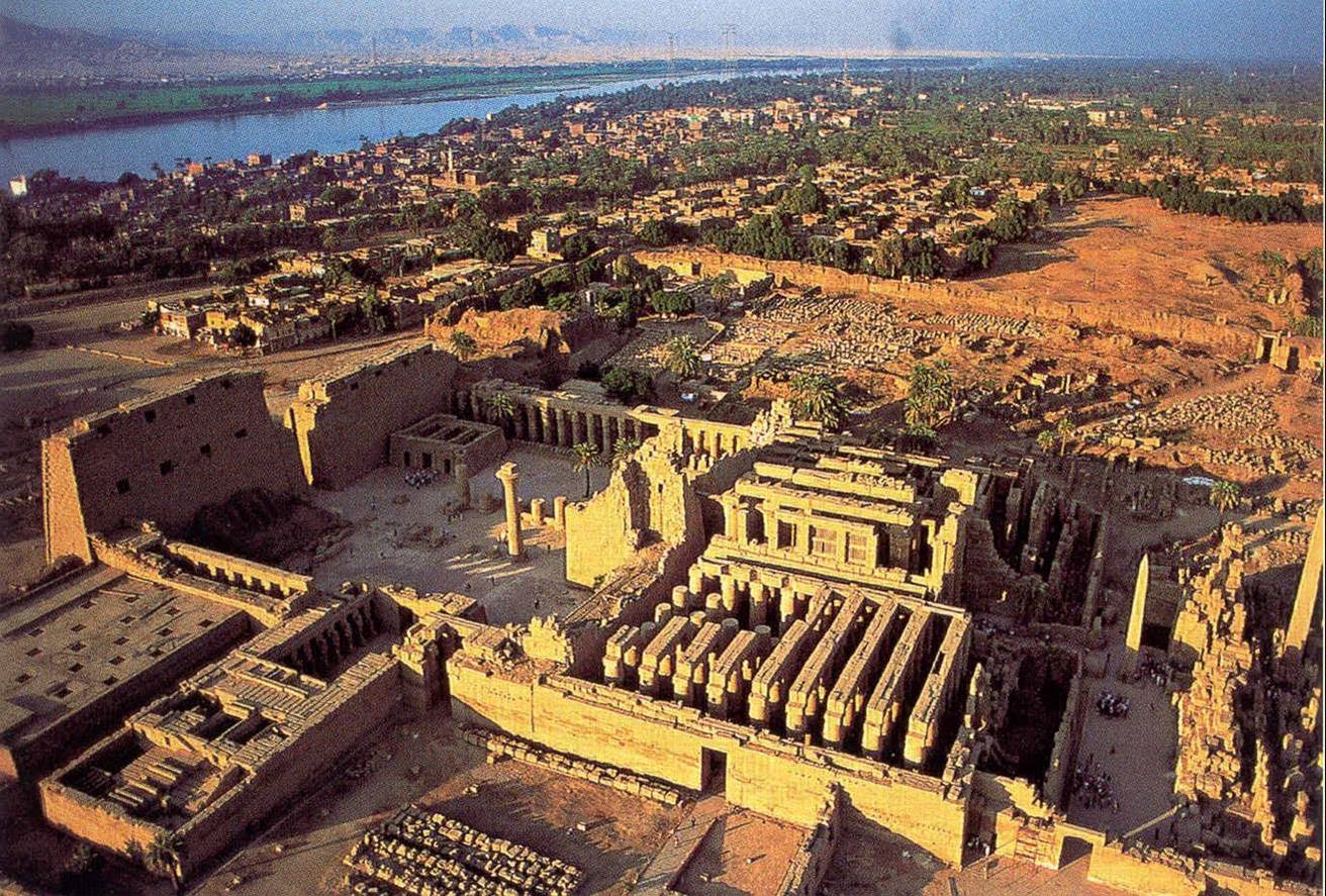 Где 1 в древности. Карнакский храм древнего Египта. Мемфис древний Египет. Мемфис город в Египте. Египет город Мемфис Мемфис древний.
