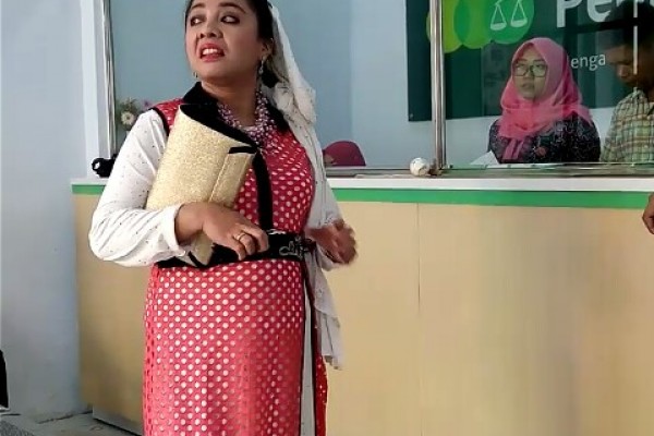 Permintaan Tidak disetujui Pihak Pegadaian, Ibu Ini Malah Marah-marah