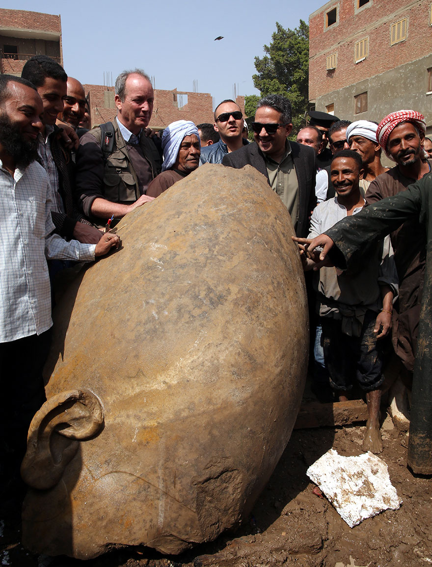 Patung Firaun Ramses II Usia 3000 Tahun Ini Penemuan Penting