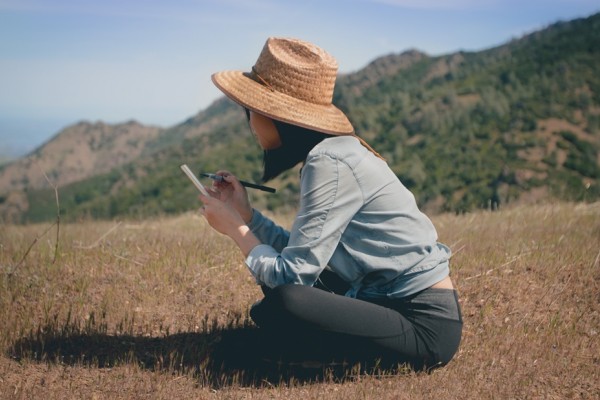 10 Kebiasaan Sederhana yang Gak Sadar Bikin Kamu Makin Pintar