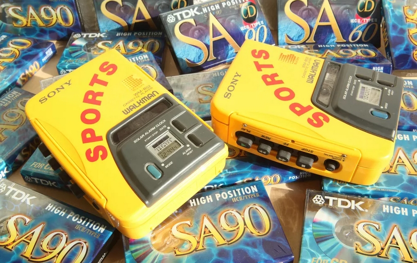 Bikin Nostalgia, Inilah 10 Bentuk Unik Walkman dari Masa ke Masa