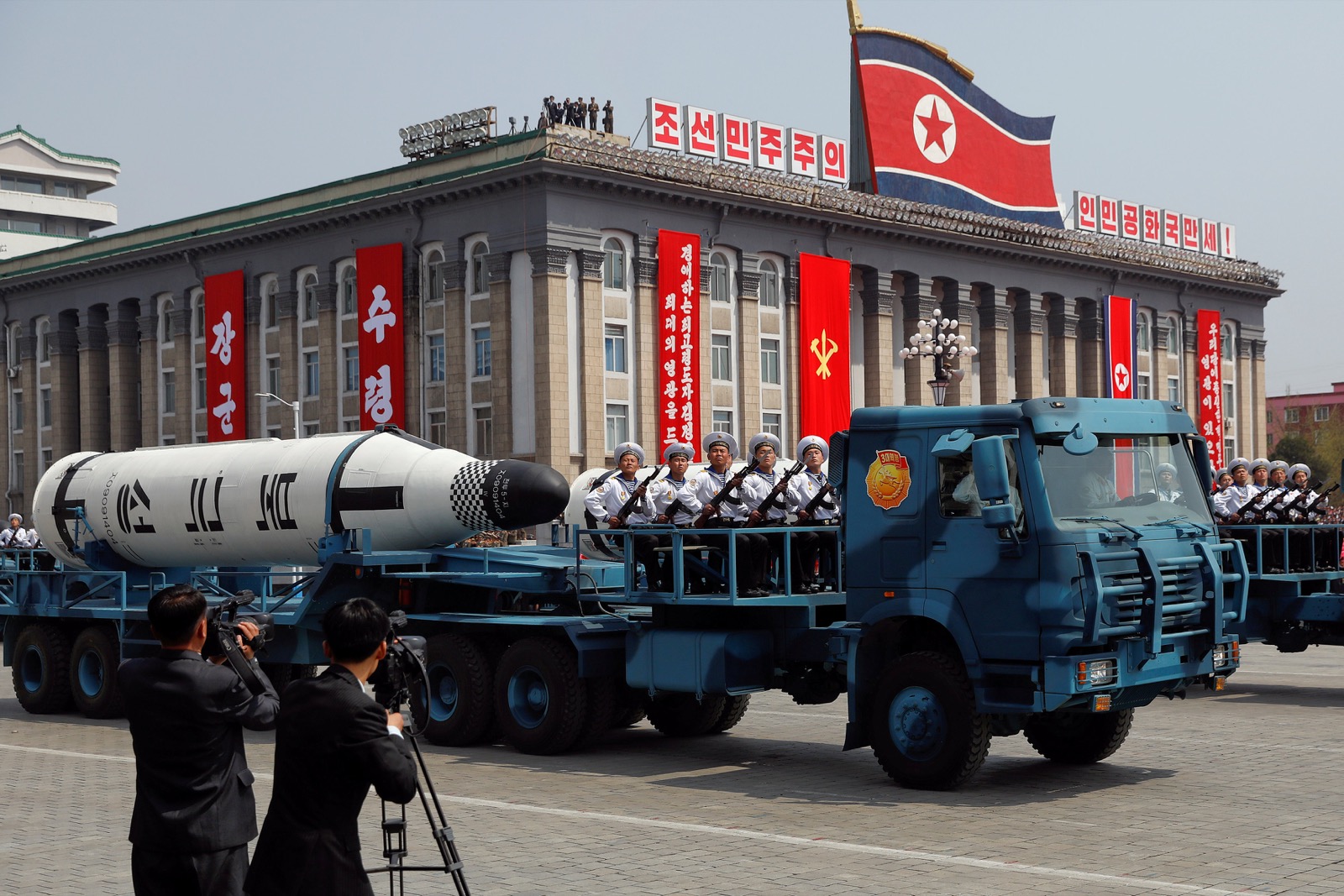 Beginilah Foto Foto Parade Kalau Diadakan Oleh Korea Utara