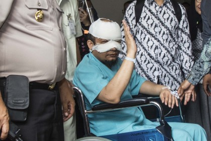 LBH Jakarta: Polisi Lambat Temukan Pelaku Penyiraman Novel Baswedan