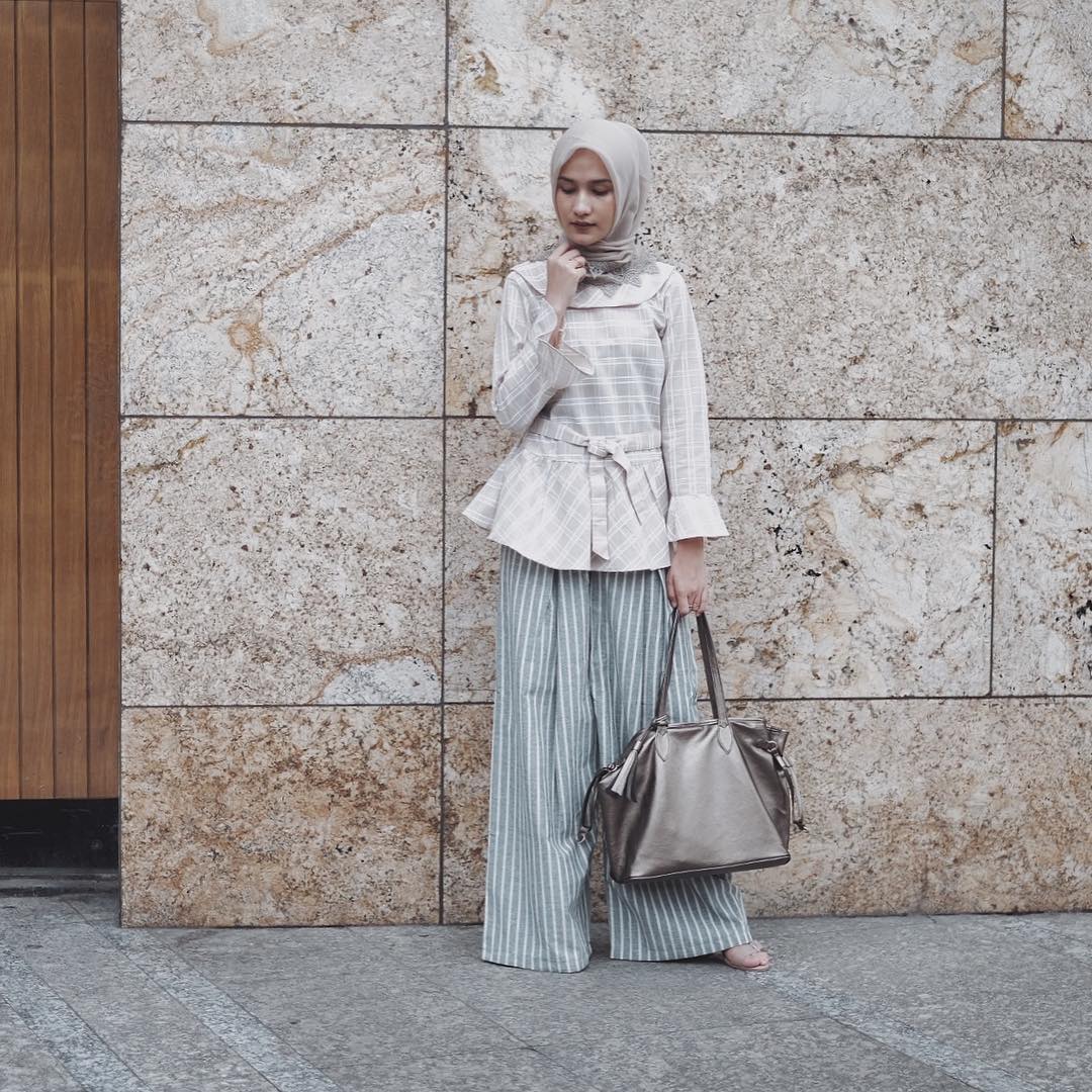 Style Hijab Kece Buat Cewek Bertubuh Kurus Mau Tiru