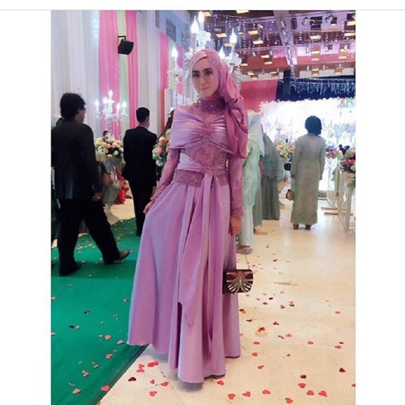 43 Inspirasi Terpopuler Gaun  Batik Pesta  Muslimah 