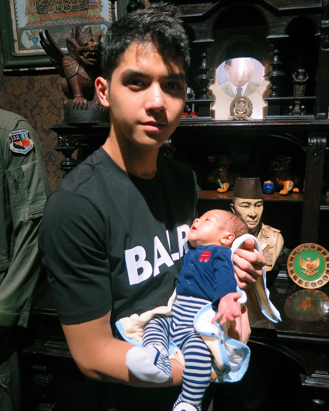 Potret Imutnya Baby Aerlangga Anak Bungsu Ahmad Dhani Mulan