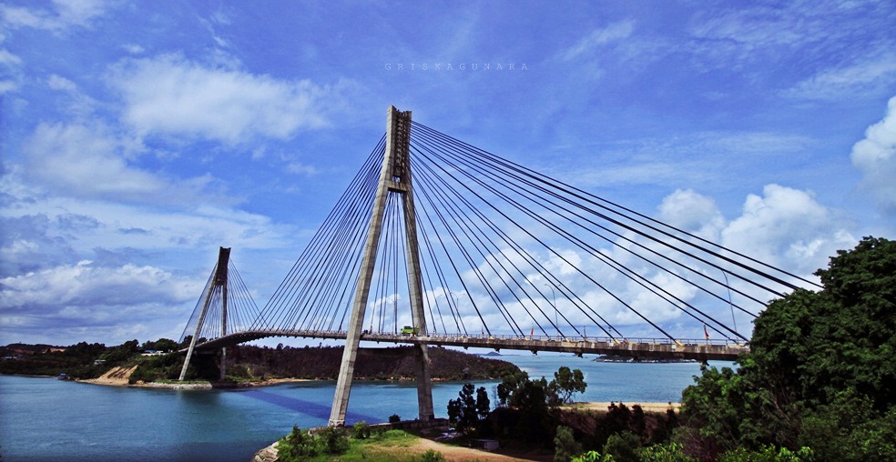 27+ Pemandangan Jembatan Indah - Gambar Pemandangan Keren