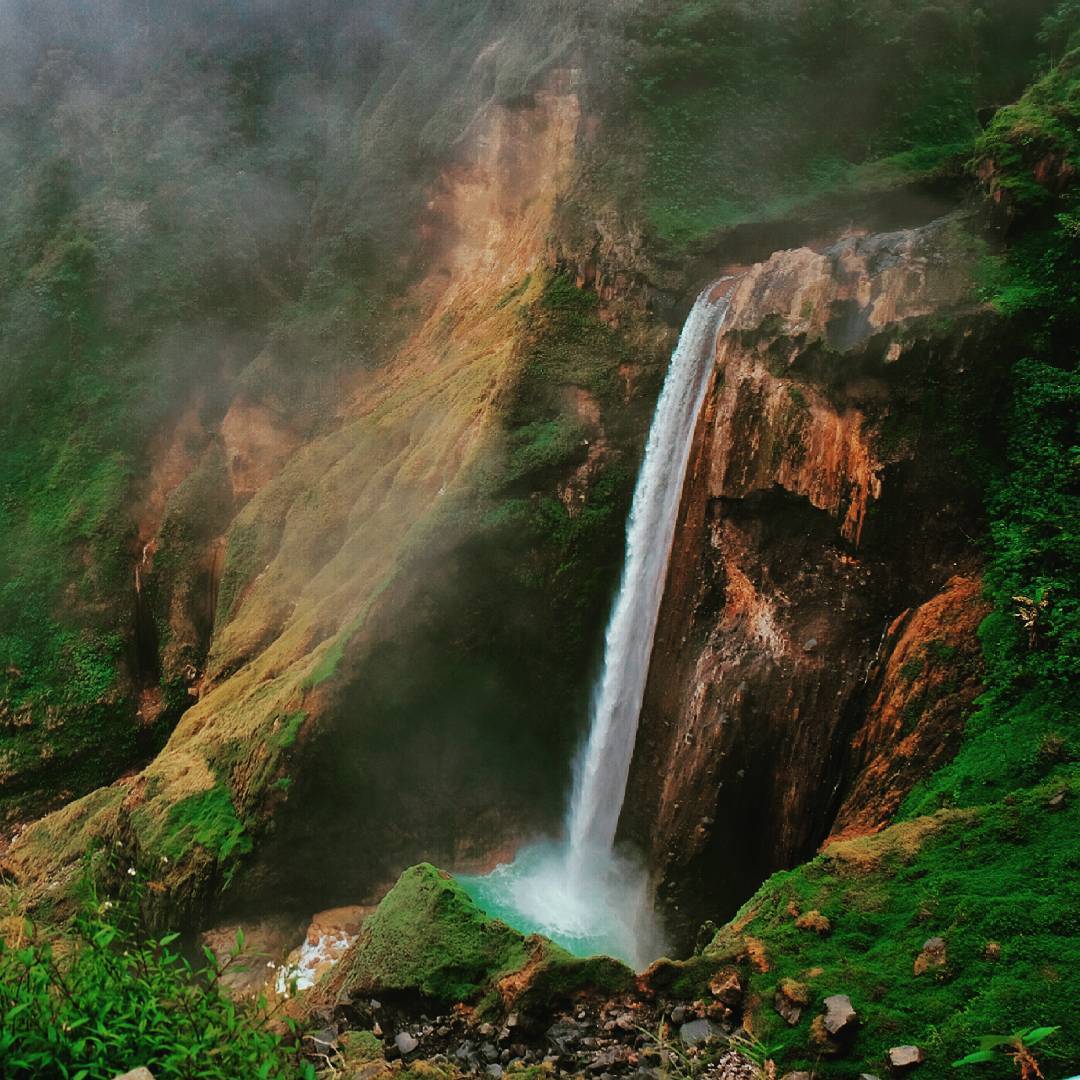 10 Air Terjun Paling Keren Di Indonesia Hits Instagramable Banget