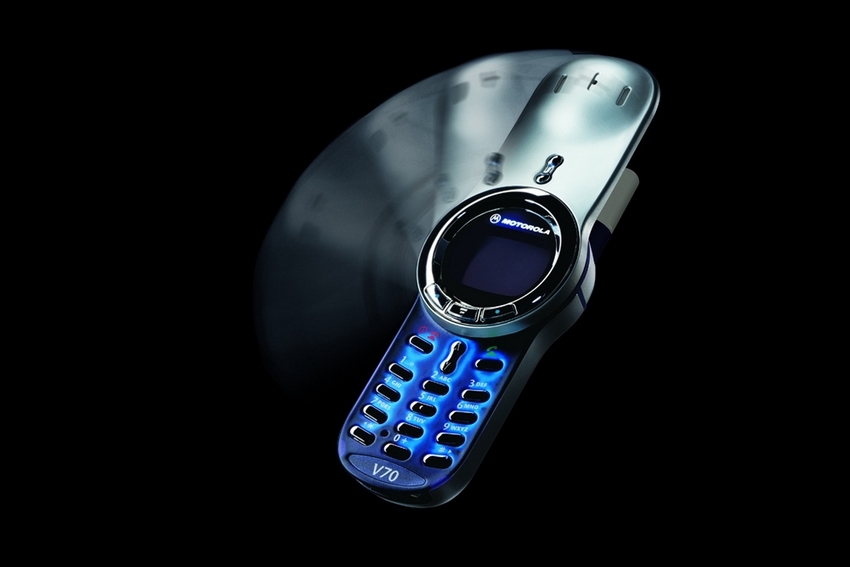 18 Desain Ponsel Motorola Paling Unik dari Masa ke Masa