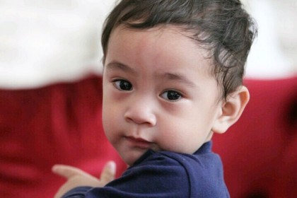 Genap 2 Tahun, Ini 13 Transformasi Rafathar yang Makin Gemesin