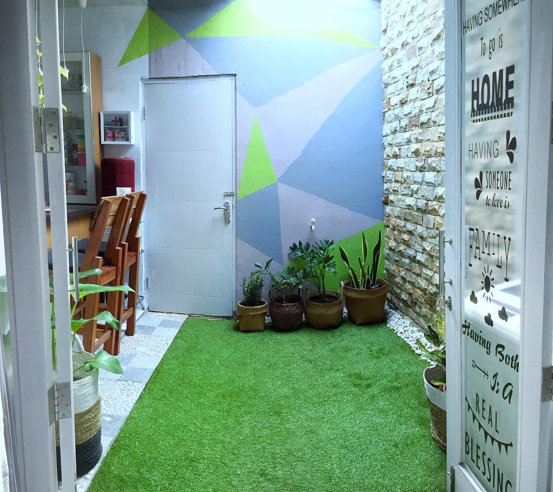 Rumah Minimalis Dengan Taman Indoor | Homkonsep