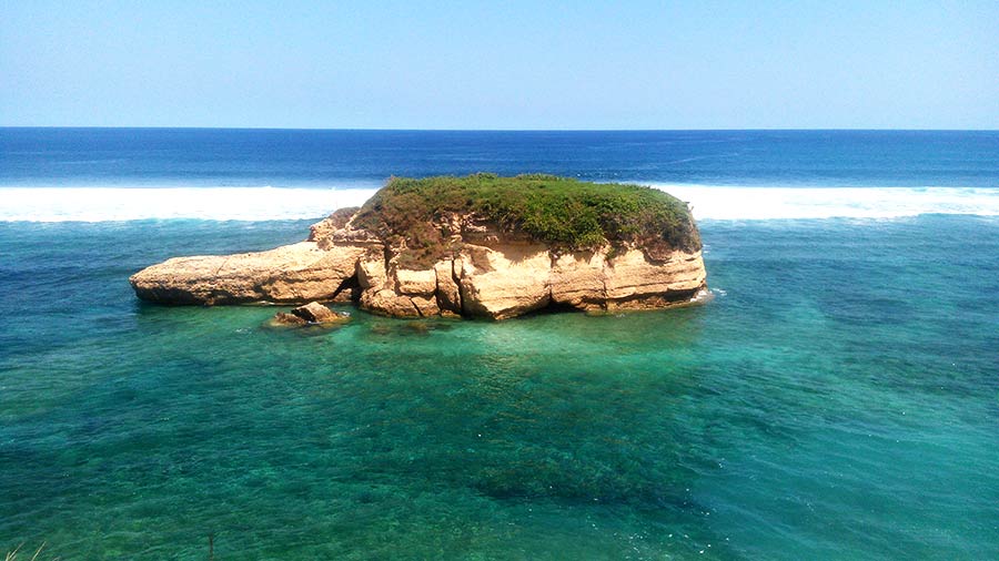 Selain Pink Beach Sudah Tahu 5 Pantai Terbaik di Lombok Ini 