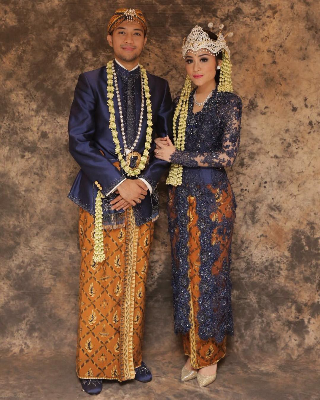 Ningrat & Mewah, 15 Kebaya Cantik untuk Pernikahan Adat Sunda