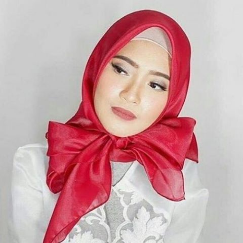 Tutorial Hijab Organza Pita