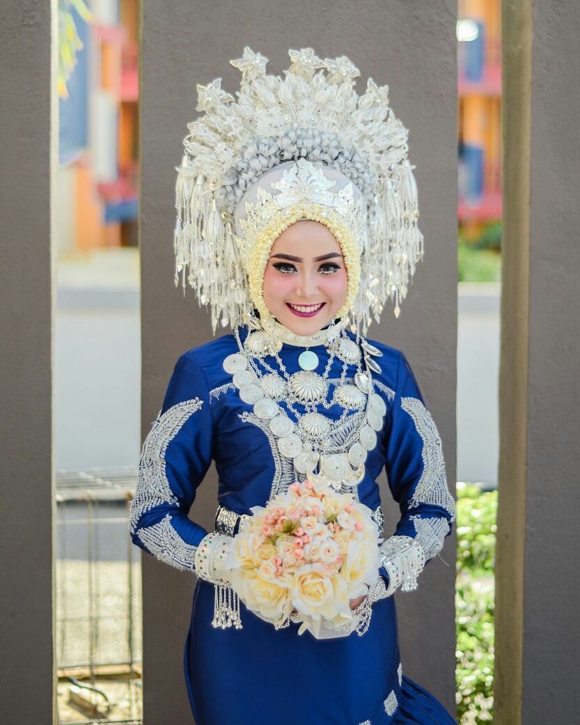 10 Busana Aceh untuk Hari Pernikahan yang Super Elegan