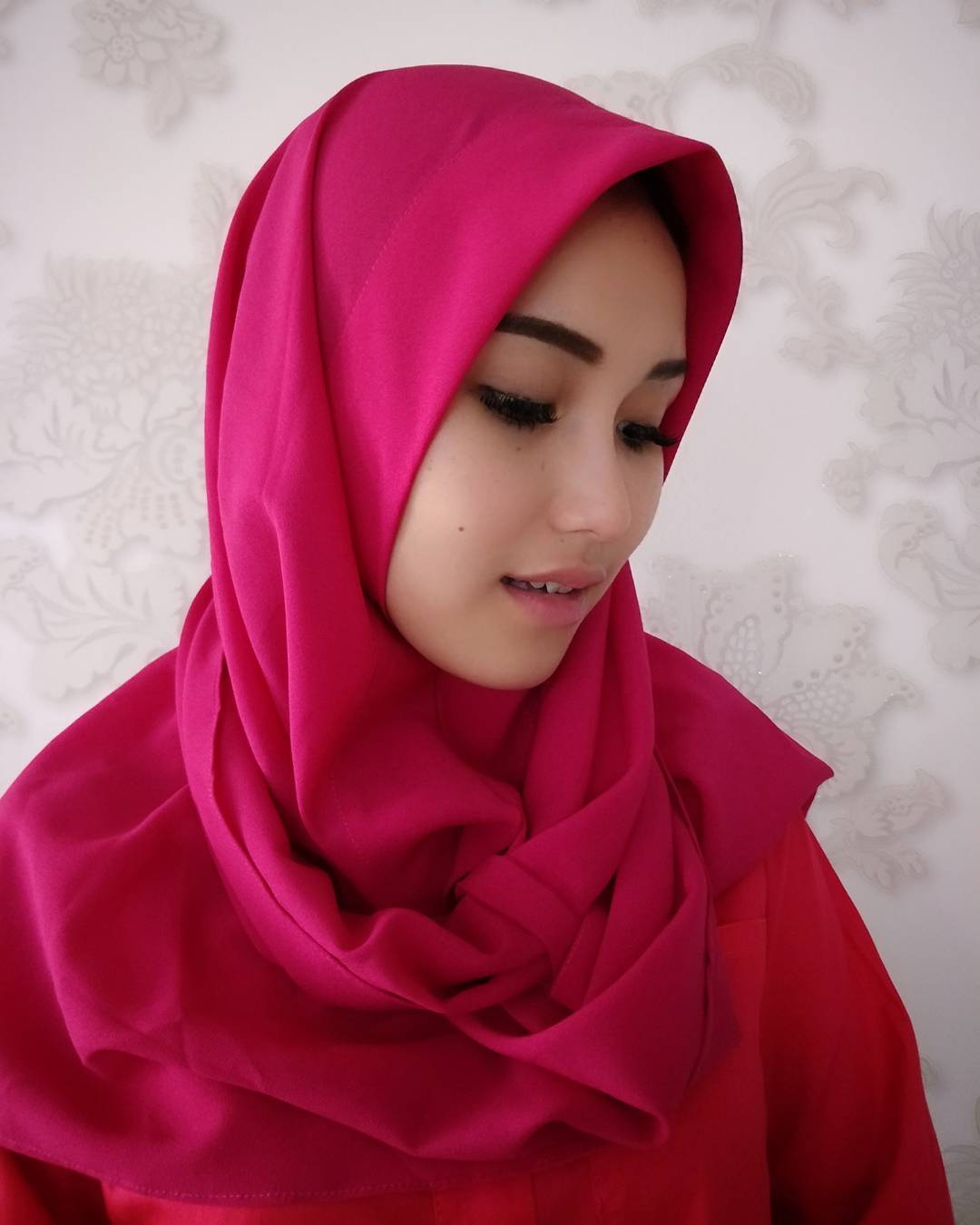 Penampilan 9 Penyanyi Dangdut Saat Pakai Hijab Adem Deh Lihatnya