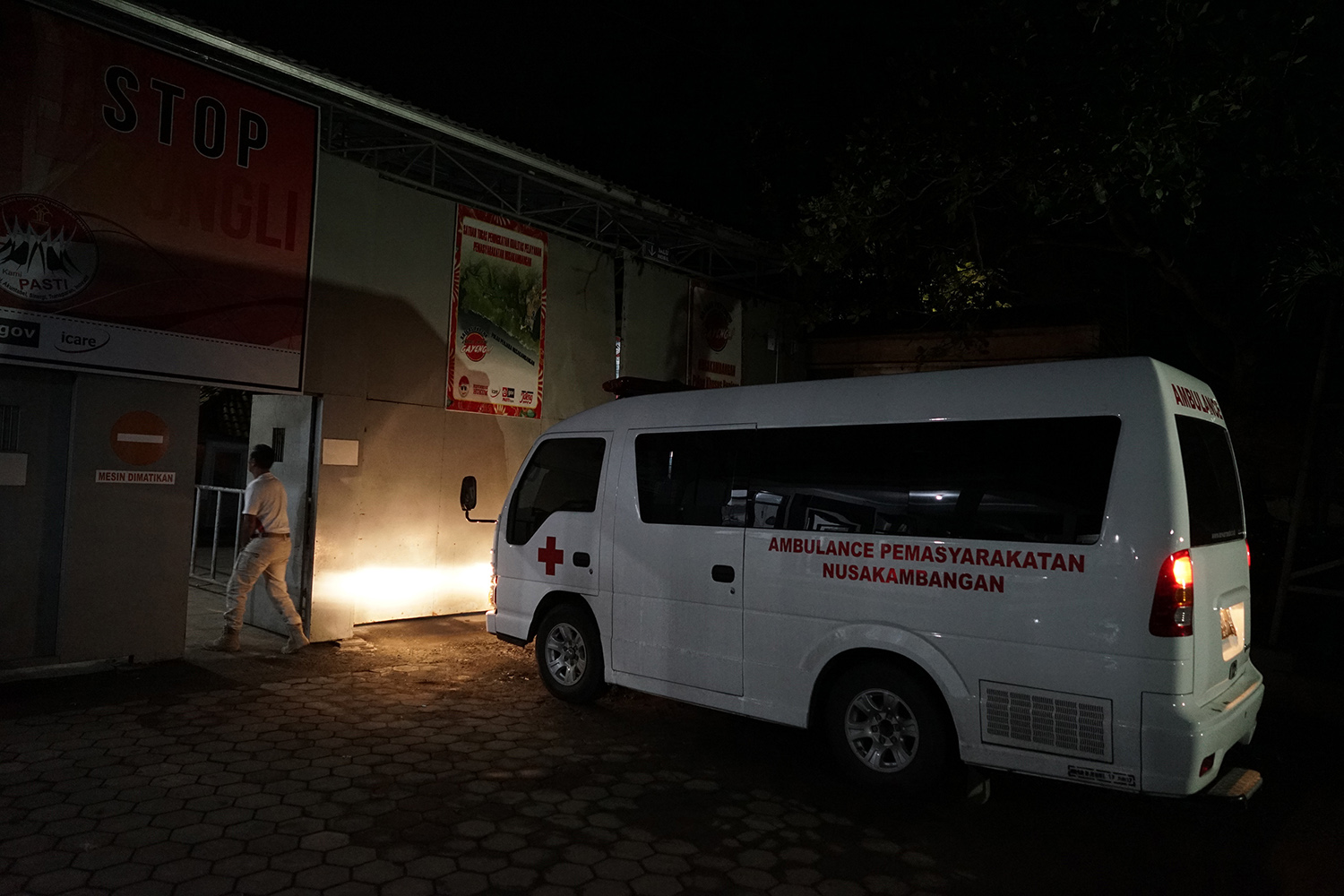 Petugas Pindahkan Pelaku Kerusuhan di Lapas Nusakambangan
