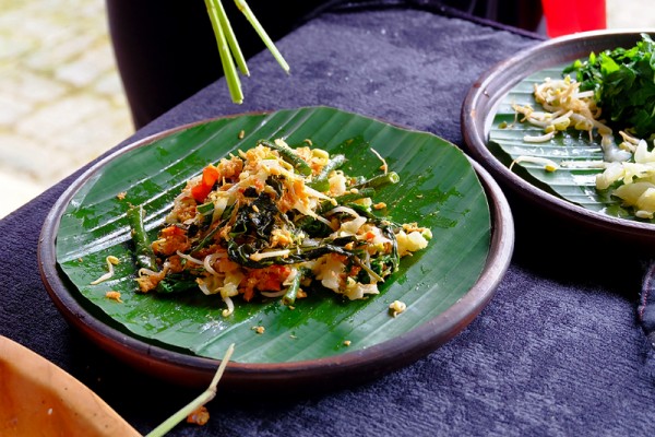 5 Makanan Tradisional Yang Wajib Cicipi Saat Ke Bali Maknyus Banget