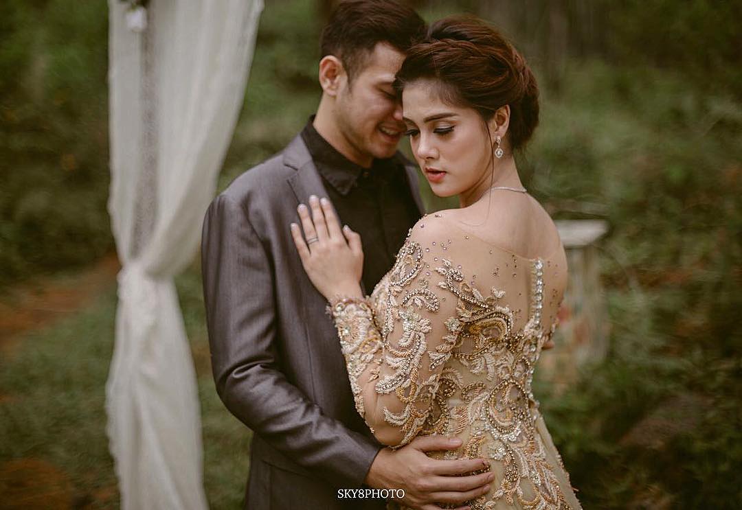 Siap Menikah Ini 9 Potret Pre Wedding Rifky Balweel Biby Alraen