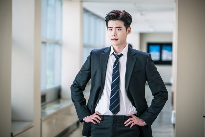 7 Jaksa Dan Pengacara Ganteng Di Drama Korea Jadi Pengen Dibelain