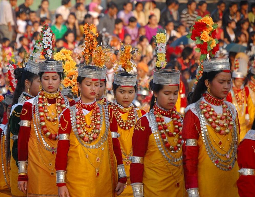 7 Kota Ini Penduduknya Mayoritas Wanita, Ada Indonesia Lho!