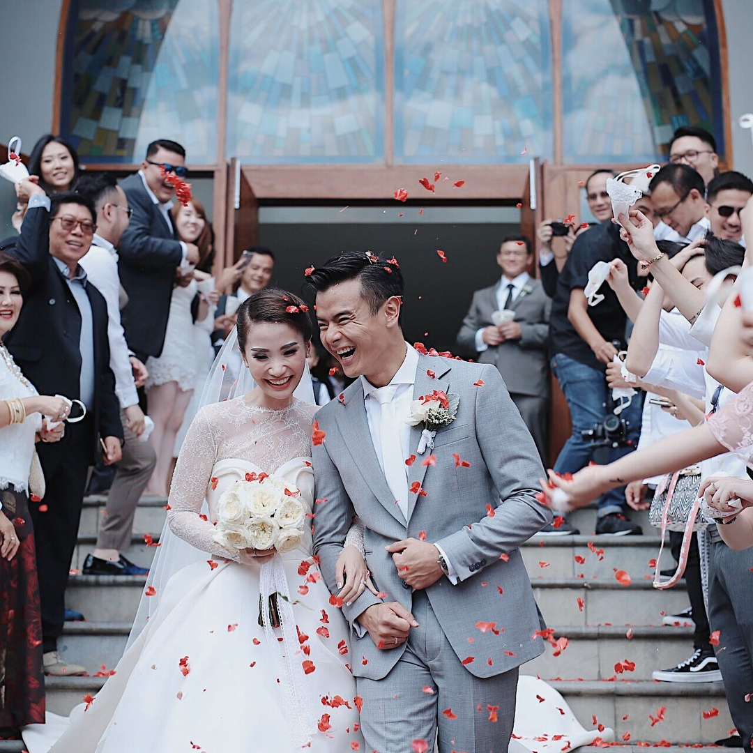 10 Pernikahan Artis Indonesia Paling Berkesan Di 2017 Megah