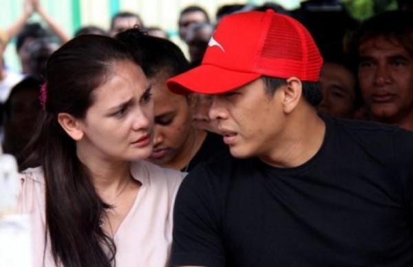 10 Transformasi Luna Maya Ini Bikin Pangling, Makin Memesona Deh!