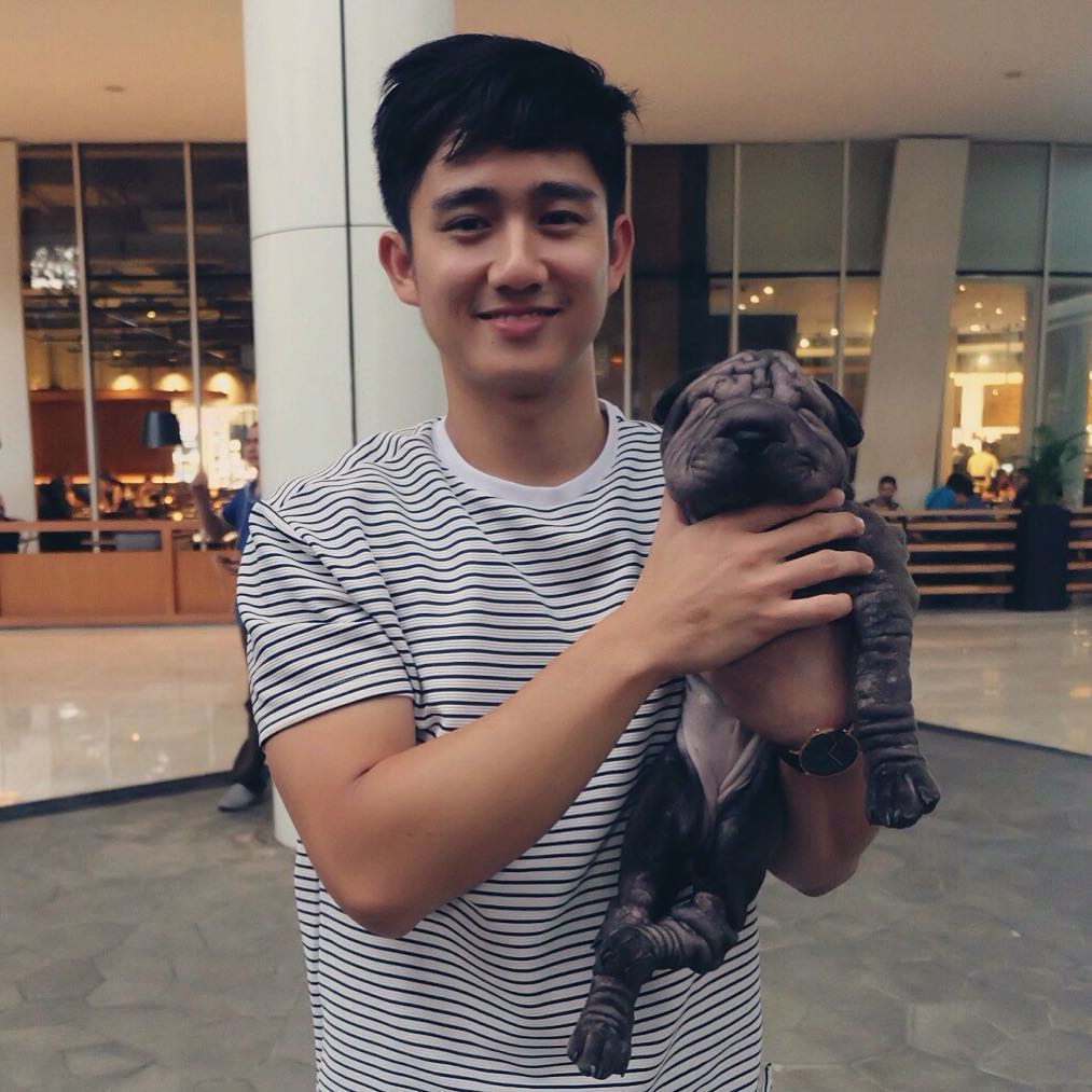 10 Gaya Keren Kenny Austin, Wakil Indonesia di Mister Internasional