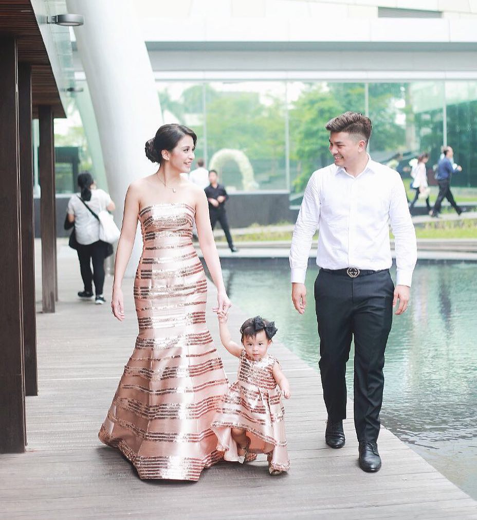Inilah 14 Gaya Ibu & Anak Artis Indonesia yang Paling Kompak! Inilah 14 Gaya Ibu & Anak Artis Indonesia yang Paling Kompak!
