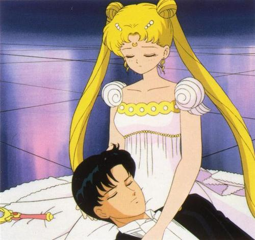 11 Perjalanan Cinta Usagi Sailormoon dan Mamoru Tuxedo Bertopeng