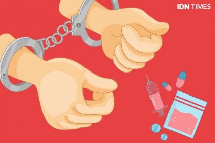 Pria Pemakai Kokain dengan Uang Dollar Cucu Konglomerat?