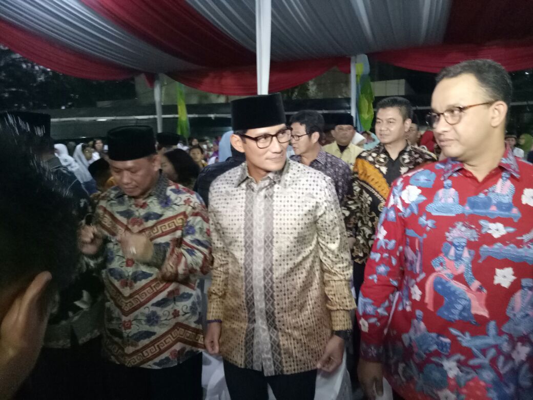 Cerita Cinta Lama Bersemi Kembali di Nikah Massal