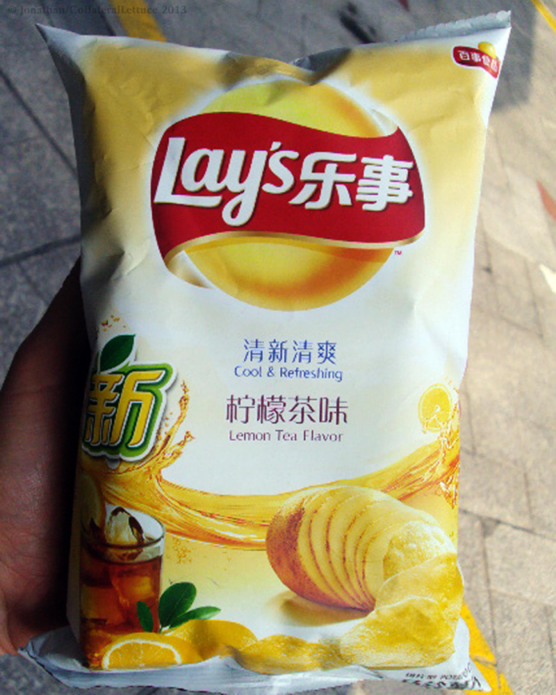 10 Rasa Keripik Lay's yang Gak Ada di Indonesia, Unik Banget!