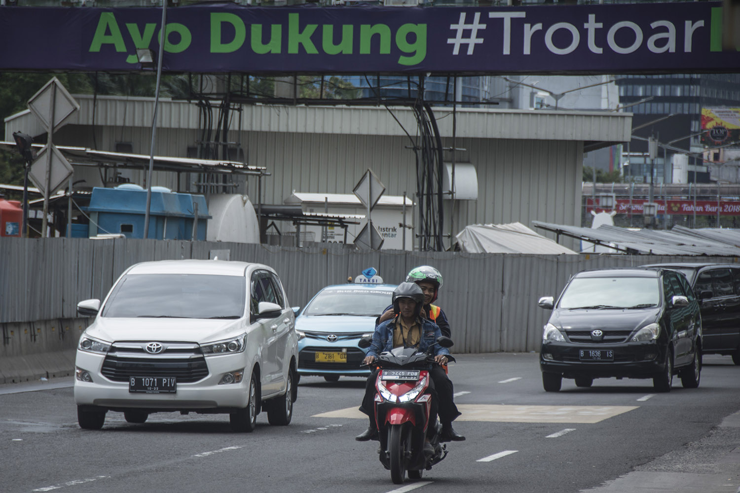 Uji Coba Jalur Fly Over Baru di Jalan Jakarta Dimulai Besok