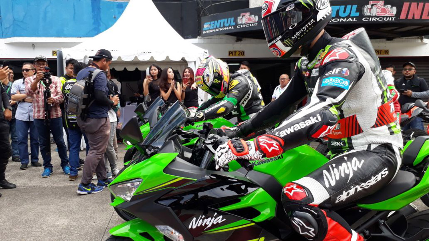 8 Hal Ini Bisa Kamu Temukan Di All New Kawasaki Ninja 250