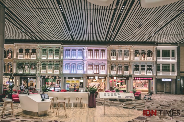 12 Potret Kecanggihan Terminal 4 Bandara Changi, Asli Keren Banget!