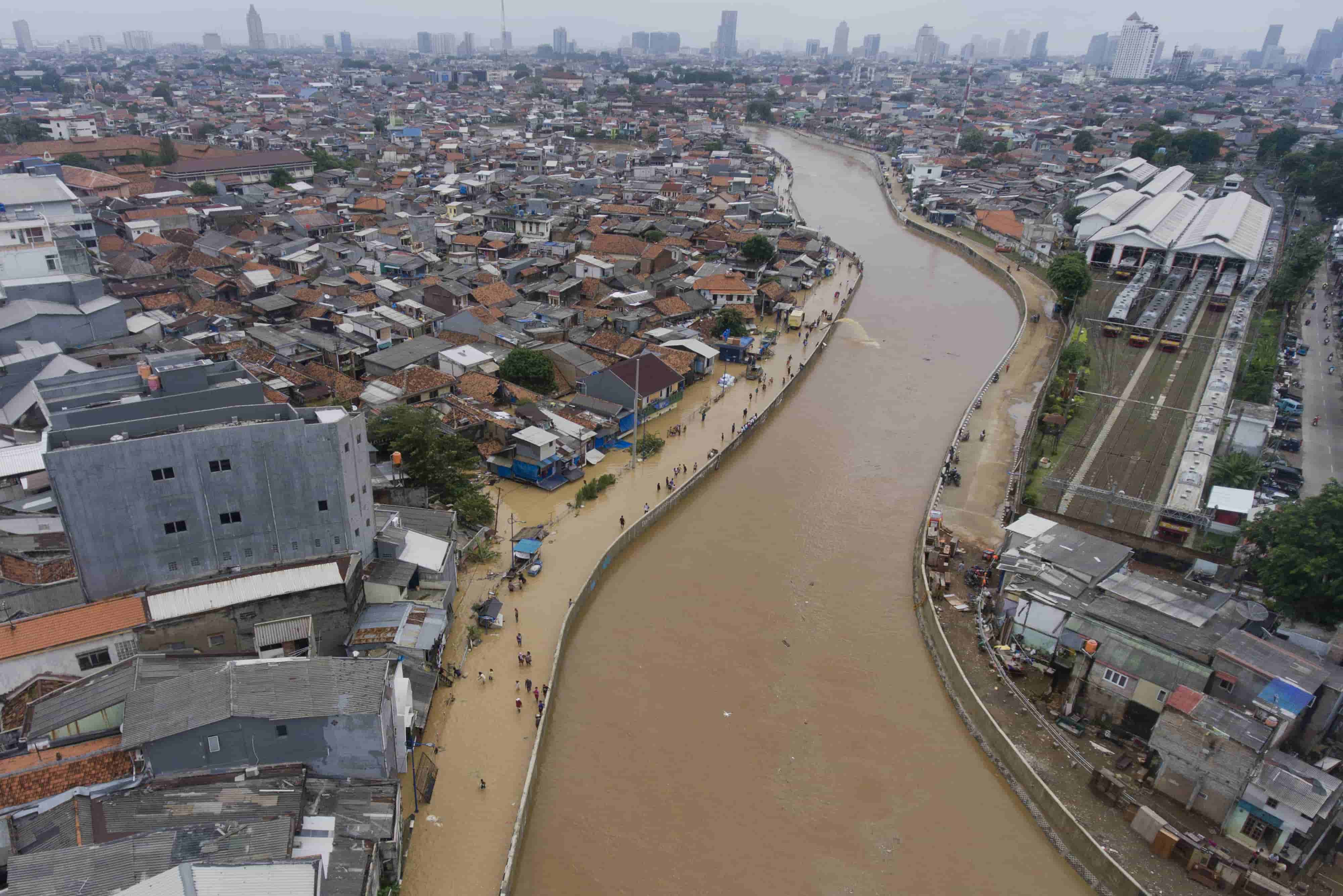 Solusi Banjir Jakarta, Apa Kabar Program Normalisasi Sungai?