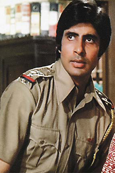 50 Tahun Berkarier, 15 Tranformasi Terbaik Amitabh Bachchan di Film