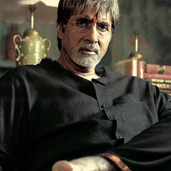 50 Tahun Berkarier, 15 Tranformasi Terbaik Amitabh Bachchan di Film