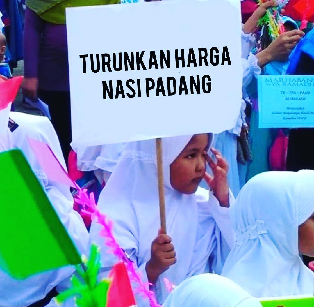 10 Meme Kocak Demo Anak Sekolah Ini Bikin Ngakak Saking Polosnya