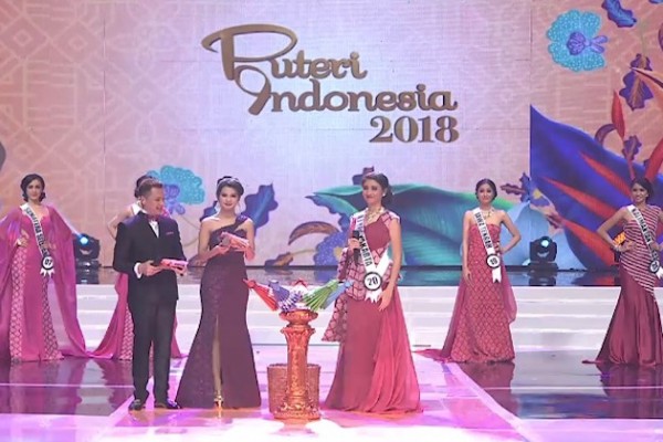 FOTO: Babak 6 Besar Malam Puncak 'Puteri Indonesia 2018'