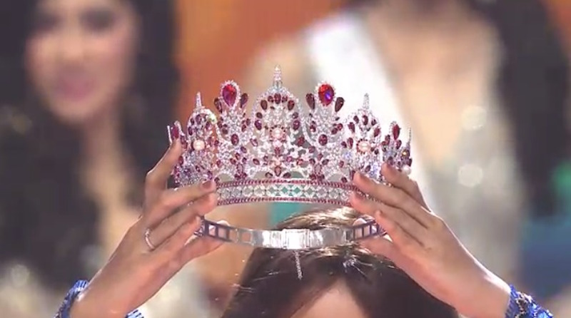 FOTO: Crowning Moment Malam Puncak 'Puteri Indonesia 2018'