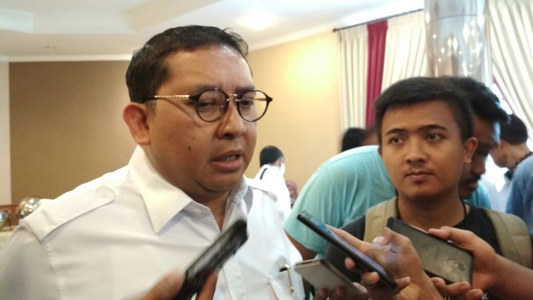 Fadli Zon: Ada Invisible Hand yang Halangi Kepulangan Rizieq Shihab