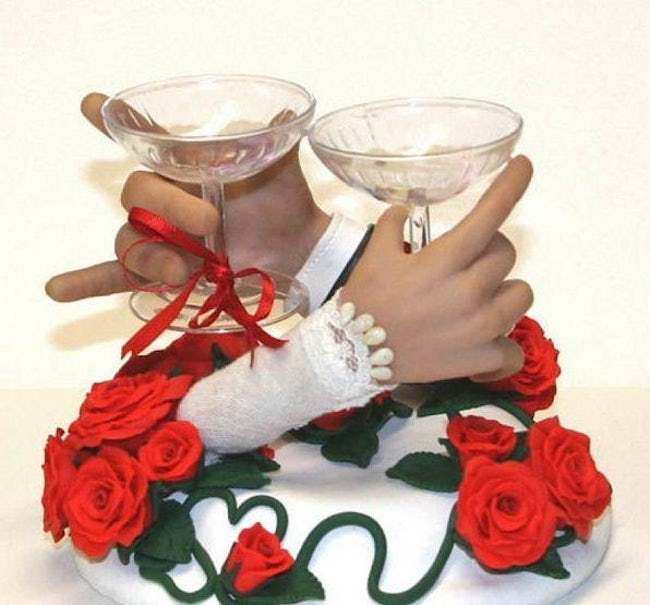 Dari Aneh hingga Seram, 10 Wedding Cake Tergagal yang Pernah Ada