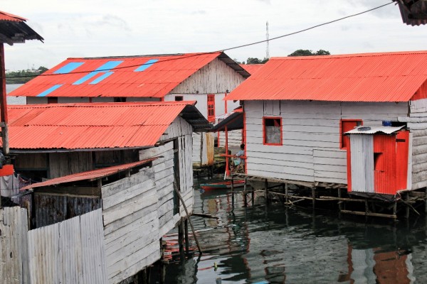 8 Potret Keindahan Kota Tual Maluku, Bukti Bahagia Itu Sederhana