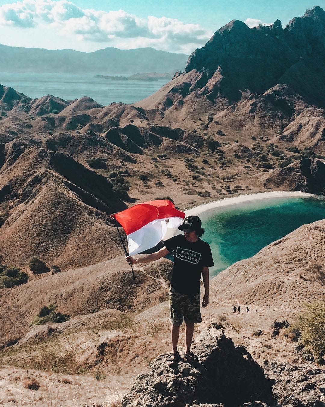 15 Foto Terindah Dari Atas Gunung Indonesia Serasa Di Atas Kahyangan