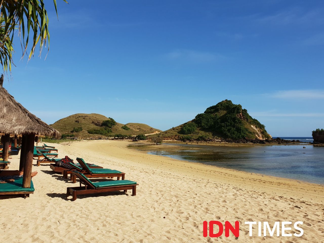 Plesir Ke Pantai Cabana Lombok Cocok Untuk Bermeditasi