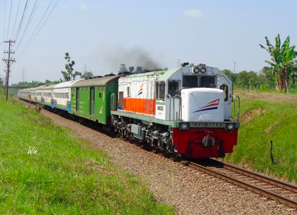  Masinis Kereta Api Sancaka Tujuan Surabaya Tewas Dalam 