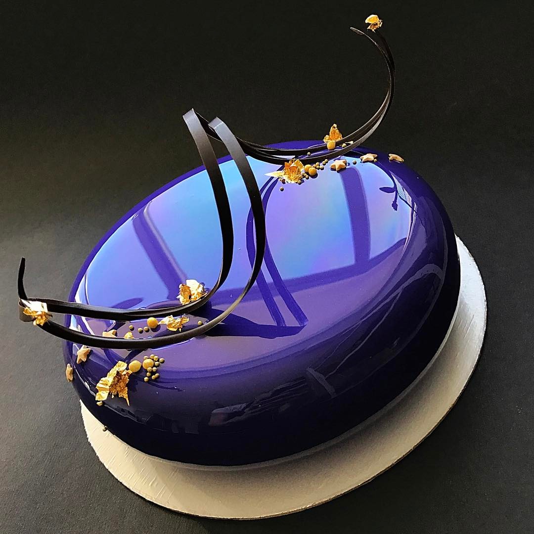 10 Mirror Glass Cake Paling Estetik di Dunia, Gak Tega Makannya