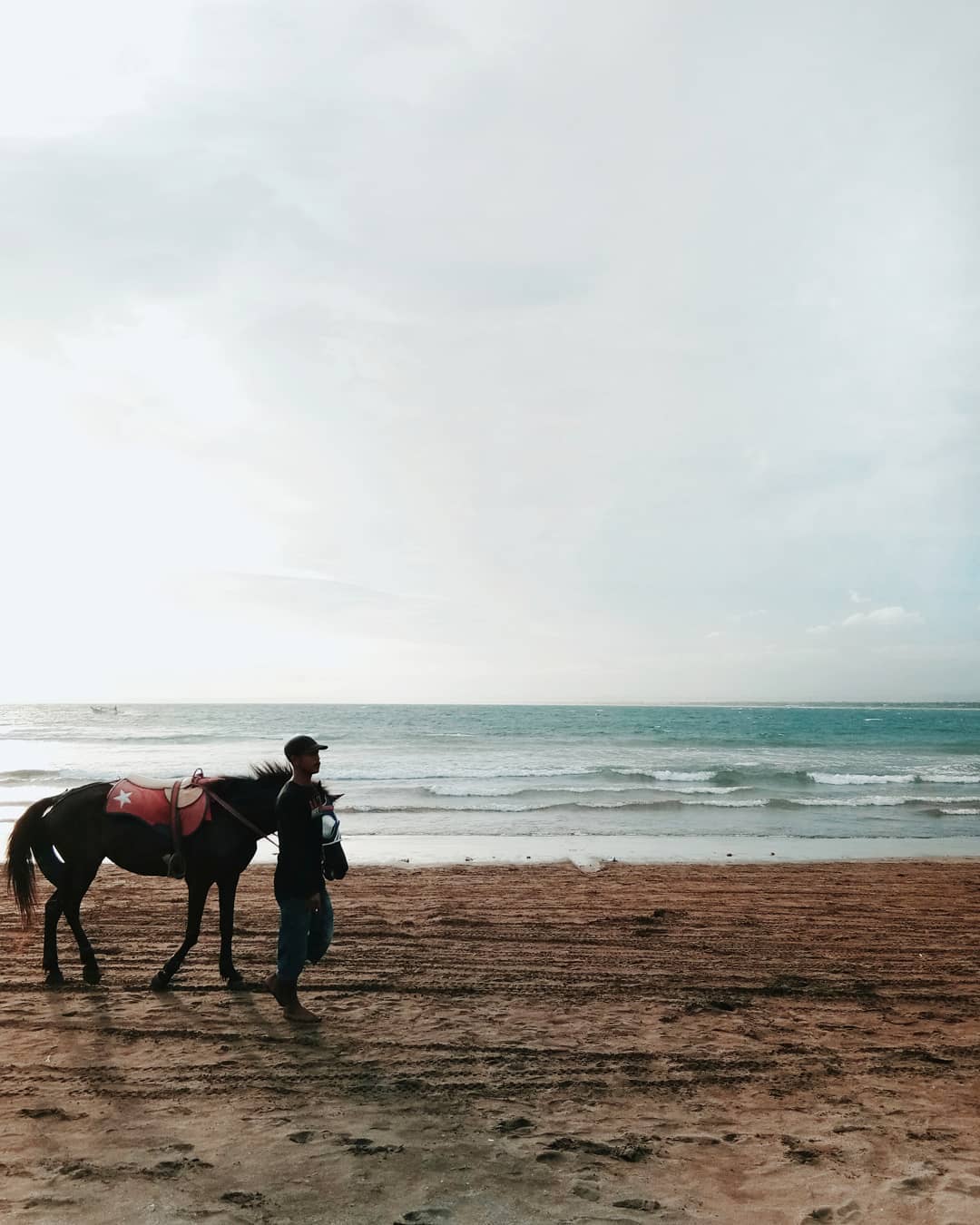 7 Pantai Keren di Jawa Barat, Kerennya Seperti di Bali